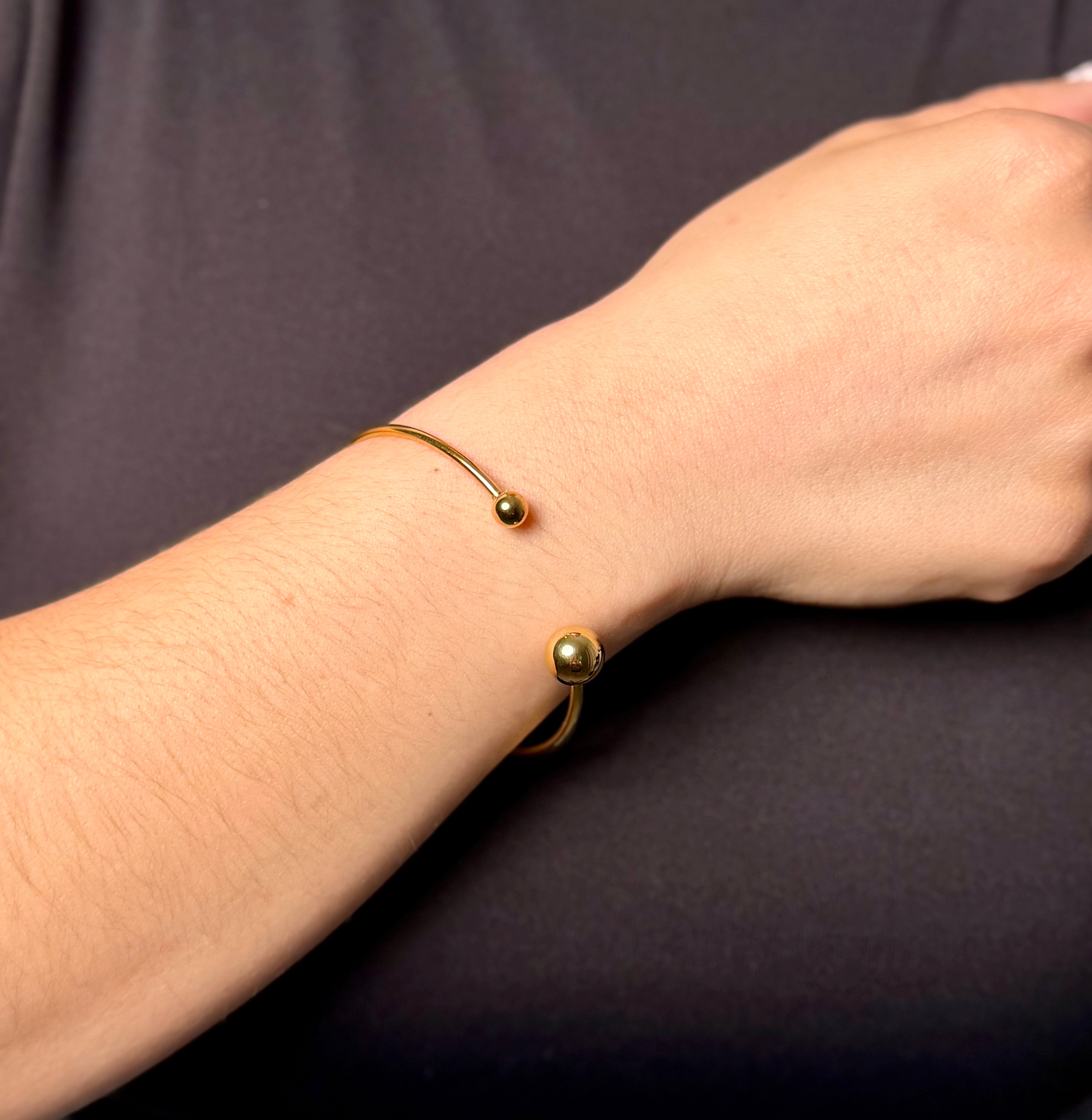 Aura Bangle Gold